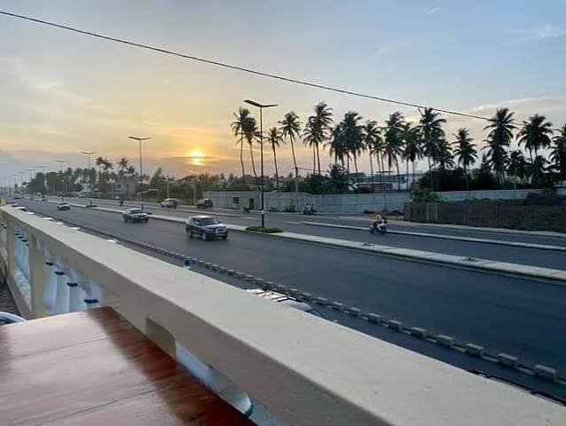 Route des pêches, Cotonou