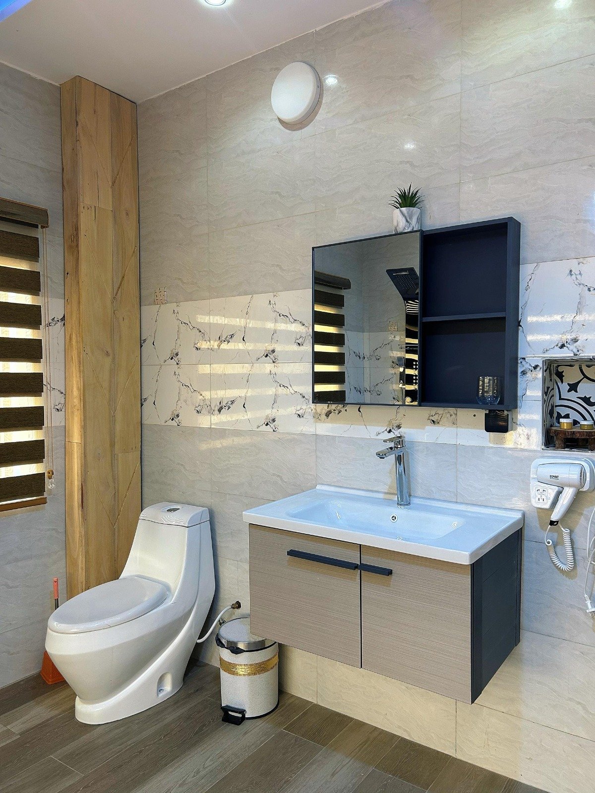 Smart Suite BEKOUVI 2050 — vue 3
